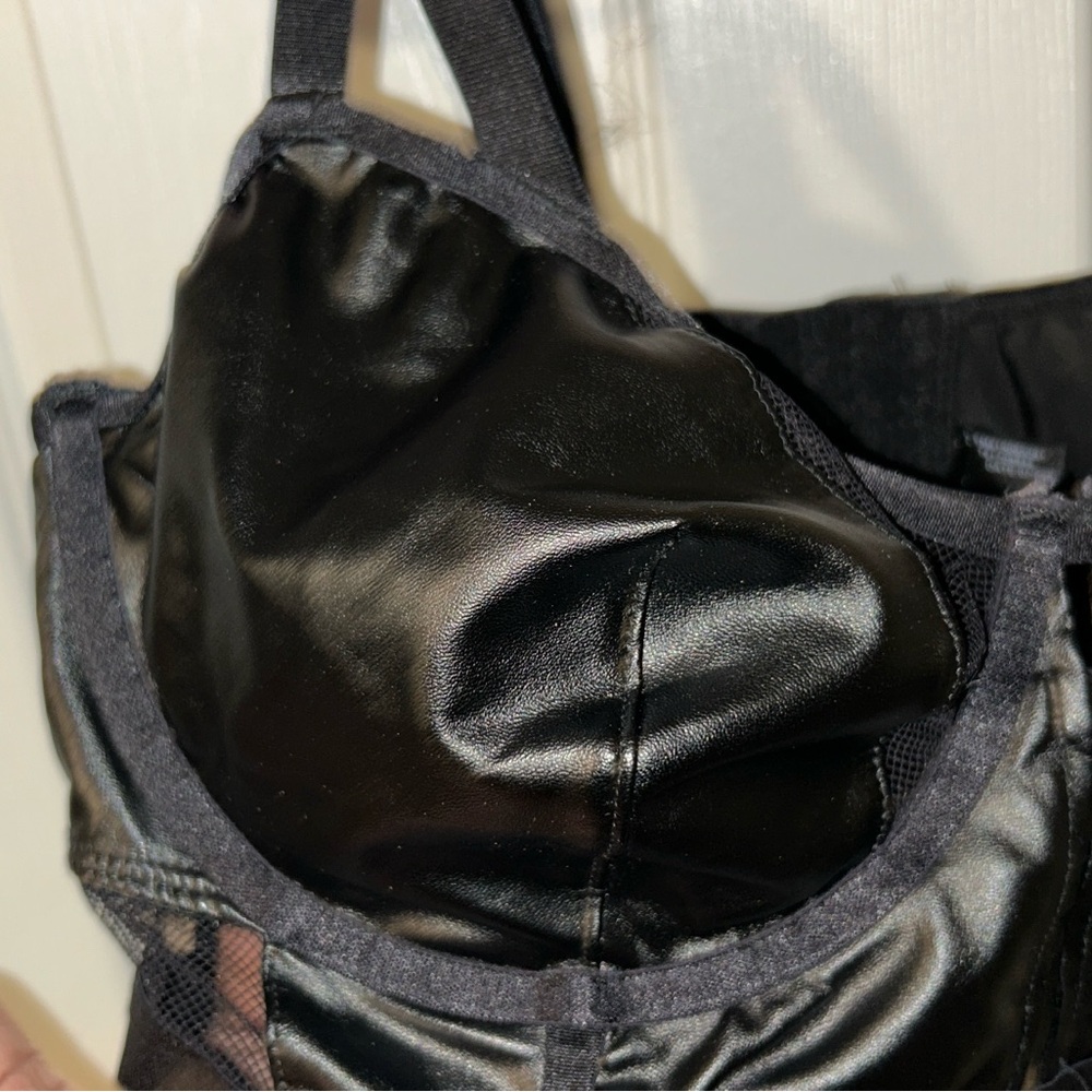 Black Women's Bra